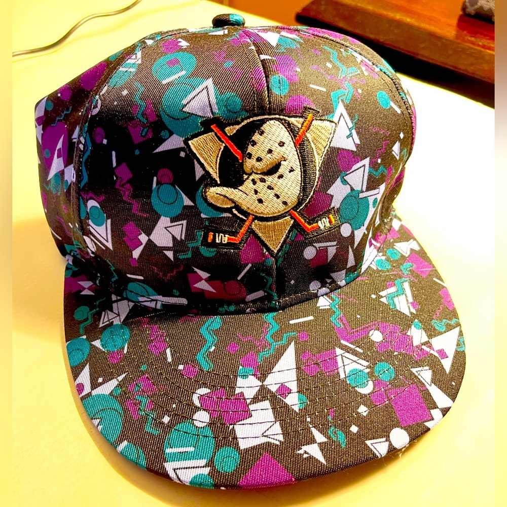 Anaheim Ducks Hat 90s pattern Black Throwback Snapback Bodhi Leaf Coffee promo